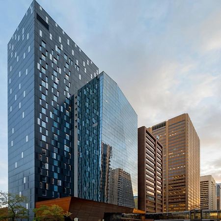 Hotel Courtyard By Marriott Calgary Downtown Esterno foto
