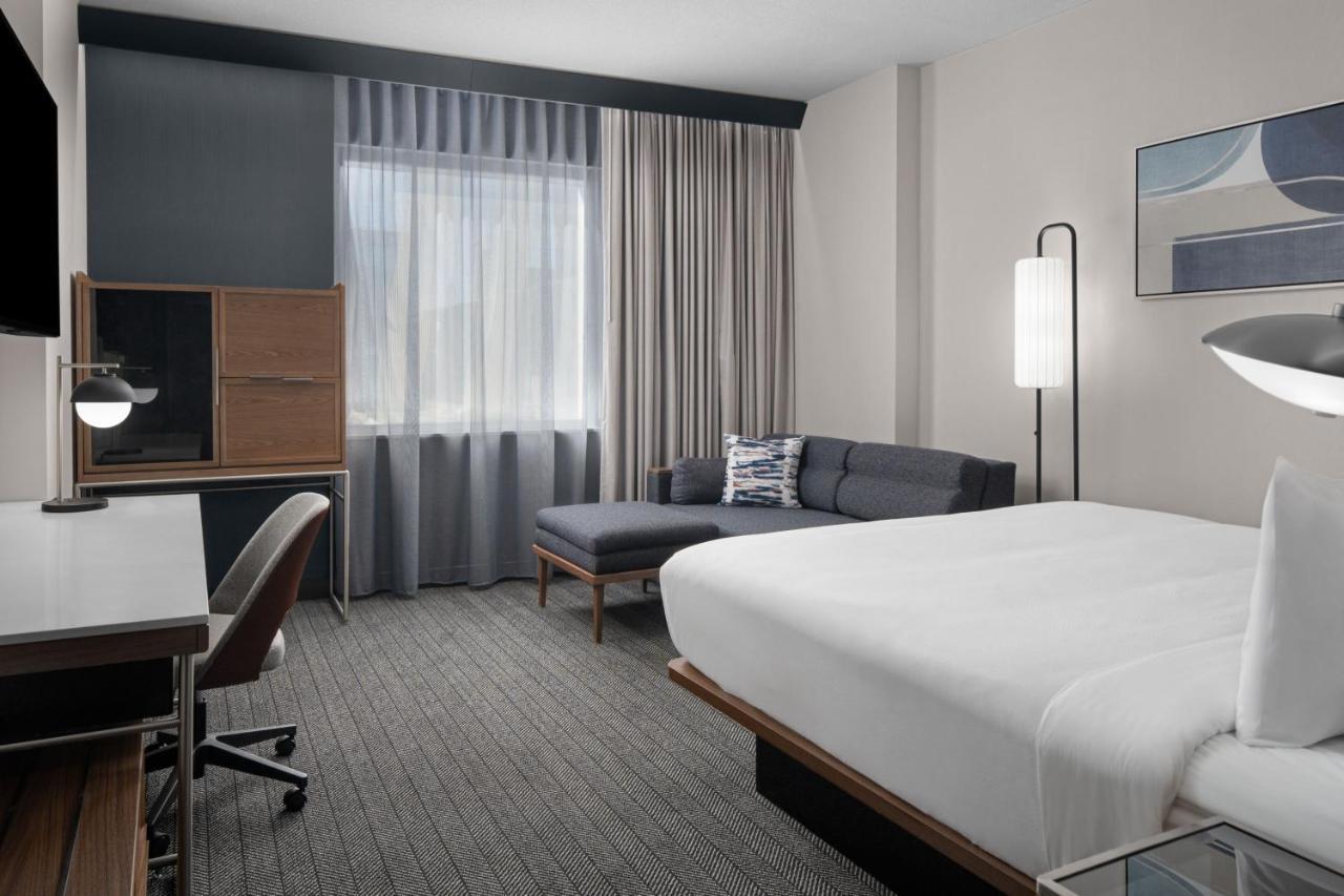 Hotel Courtyard By Marriott Calgary Downtown Esterno foto