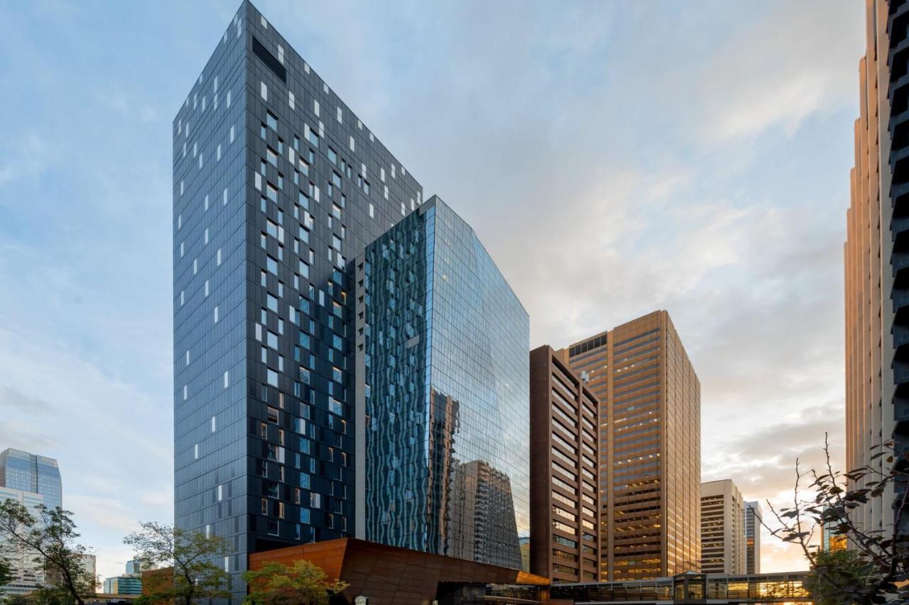 Hotel Courtyard By Marriott Calgary Downtown Esterno foto
