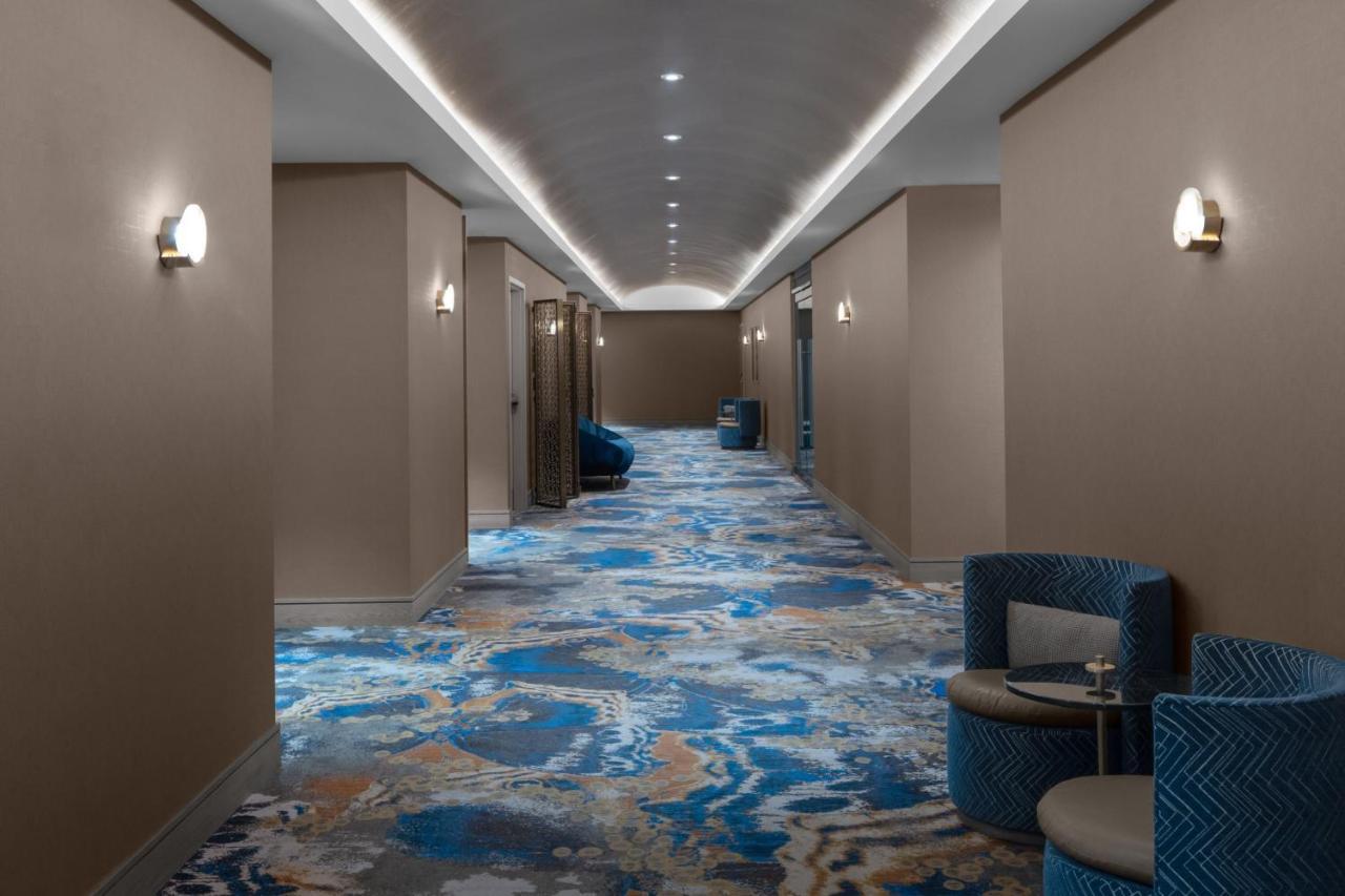 Hotel Courtyard By Marriott Calgary Downtown Esterno foto